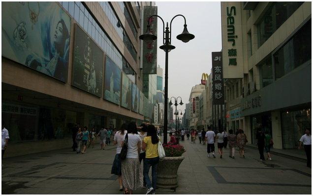 天津最正宗狗不理店在哪，天津最正宗狗不理店在哪儿（有号称天津三绝的“狗不理”总店）