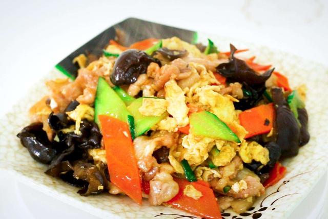 木须肉的木须是什么东西，木须肉的木须是什么东西啊（为何称鸡蛋为木须）