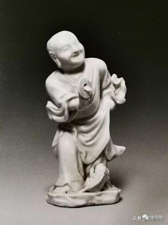 科头跣足是什么动物，科头跣足指什么动物（浅谈“刘海”与“金蟾”）