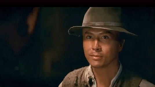 谢霆锋甄子丹合影，直言：近十年最满意的影片