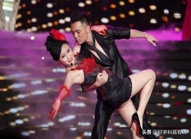 乡村爱情谢广坤老婆叫啥，乡村爱情的谢广坤作死（乡村爱情谢广坤媳妇赵海燕个人资料）