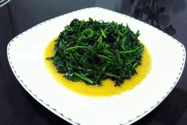 芦蒿和茼蒿的区别，茼蒿和芦蒿有什么区别（4月间这种16块钱一斤的野菜正当食）