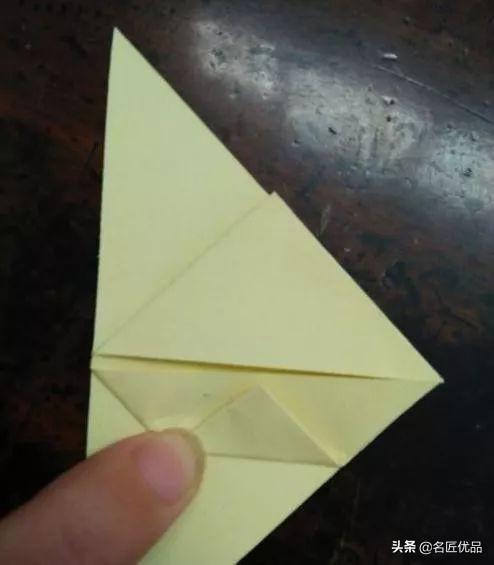 吹气兔子的折法，如何用一张纸折兔子（儿童手工：折纸教程）