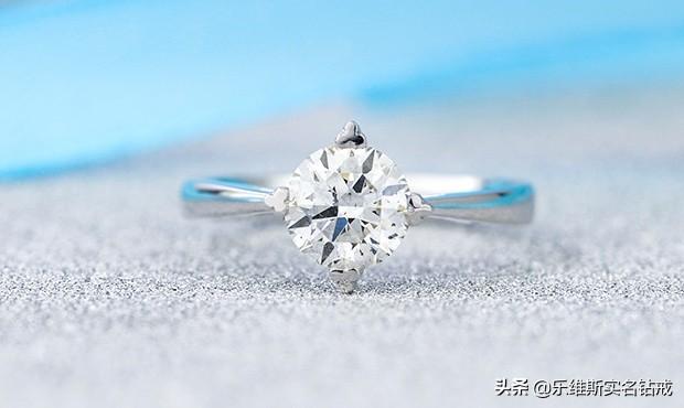 关于砖戒的寓意，钻戒对戒区别（男士如何选购优质钻戒）