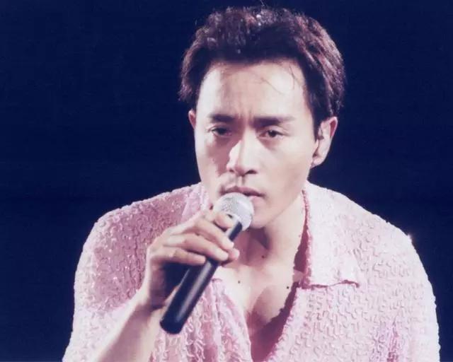 张国荣头像高清，冷澈黑白//风华绝代张国荣（微信头像——你们强烈推荐寻找的哥哥）