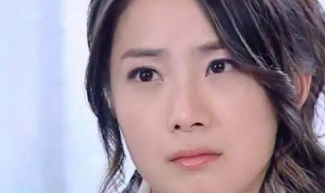 《放羊的星星》女主近况曝光，25岁退圈如今当网红，已是俩娃妈