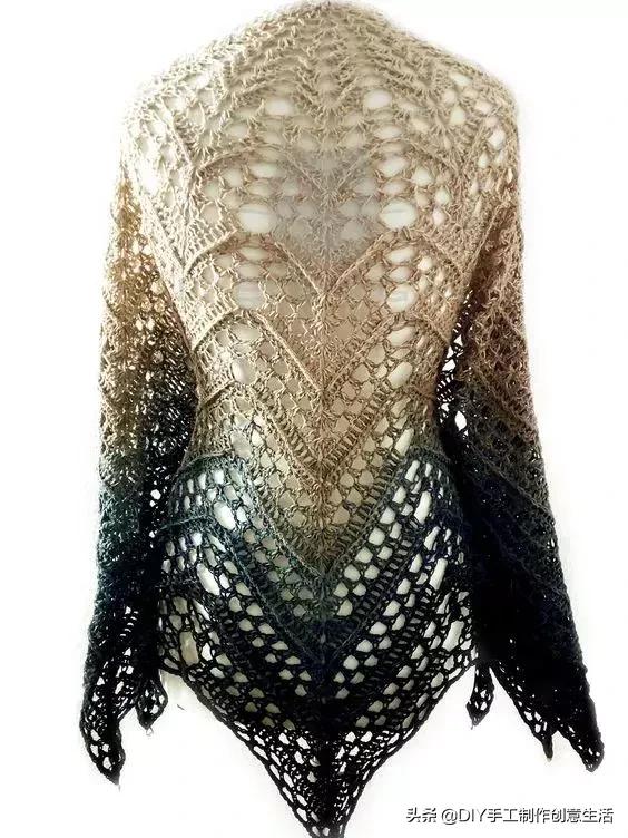 披肩的系法图解，披肩怎么系好看（在空调房使用再合适不过了）