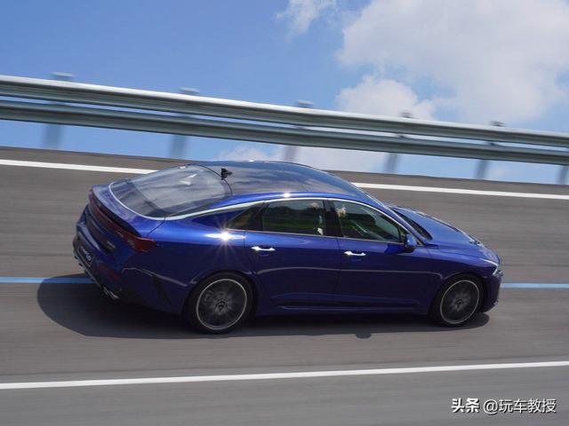 起亚k5怎么样啊，悦达起亚k5质量到底怎么样（双屏显示还带驾驶辅助）