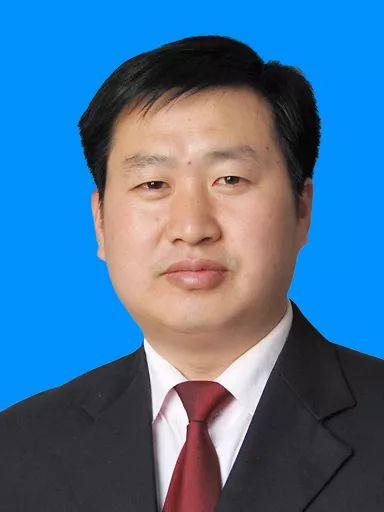 关于敬业的名言，关于敬业与乐业的名言（清廉铭胸，敬业从容）