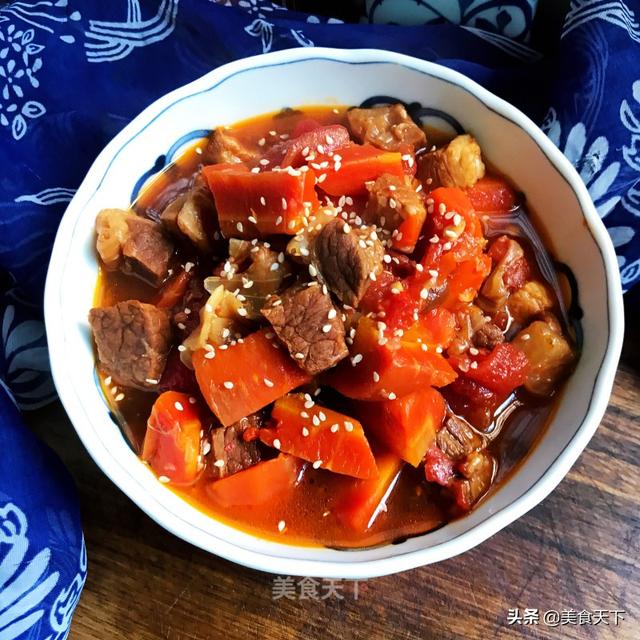 胡萝卜切丝怎么切，胡罗卜怎么炒好吃（看看别人家胡萝卜的做法）