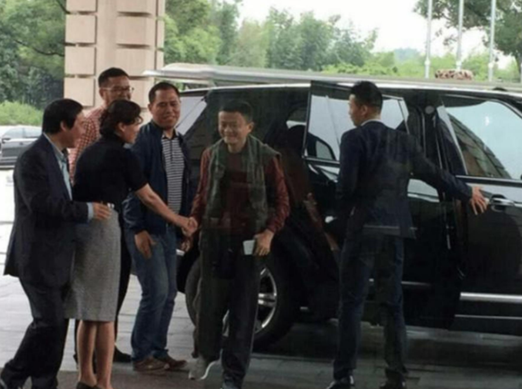 马云开的什么车(中国十大名车品牌排行榜)