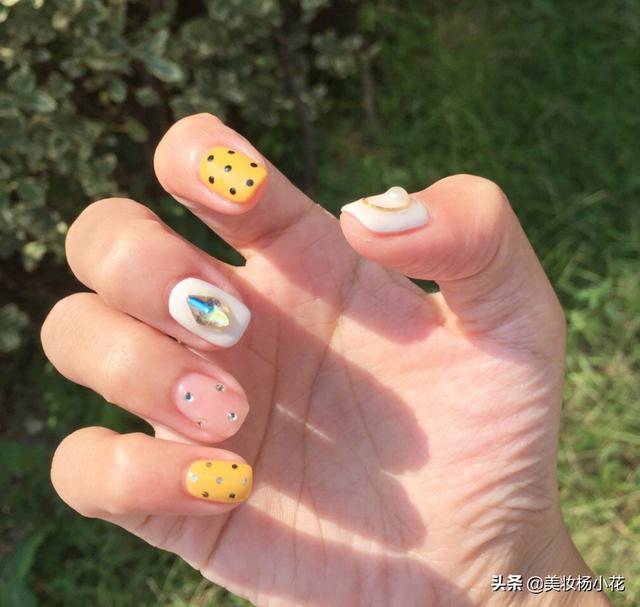 超级可爱的美甲！，微信头像，超级可爱的美甲！（泫雅风、小清新、黄色系、莫兰迪色合集）
