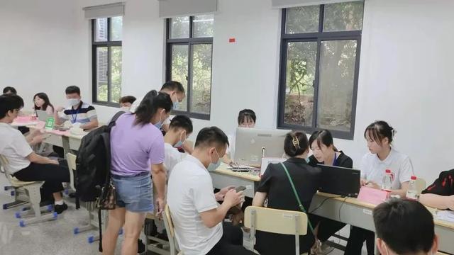 厦门工学院怎么样，厦门工学院是几本学校（厦门工学院职业教育学院上“新”了）