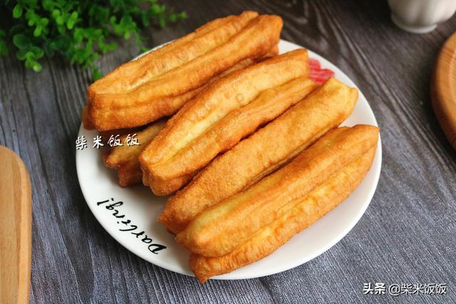 在家自制油条面粉怎么做，普通面粉做油条