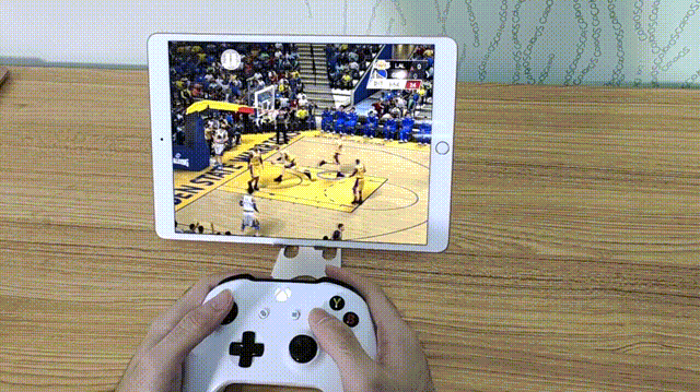 用Xbox手柄在iPhone、iPad上玩游戏是什么体验？