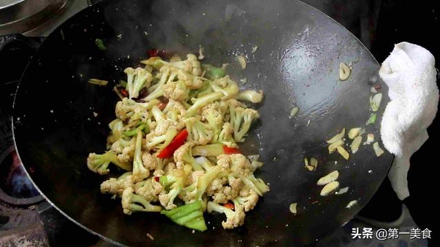 菜花的做法大全，肥牛菜花的做法大全（这才是花菜最地道的家常做法）