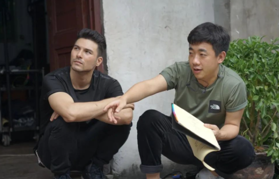 梦见尿血了什么预兆，梦见尿血什么意思（11年前的导演累到尿血）