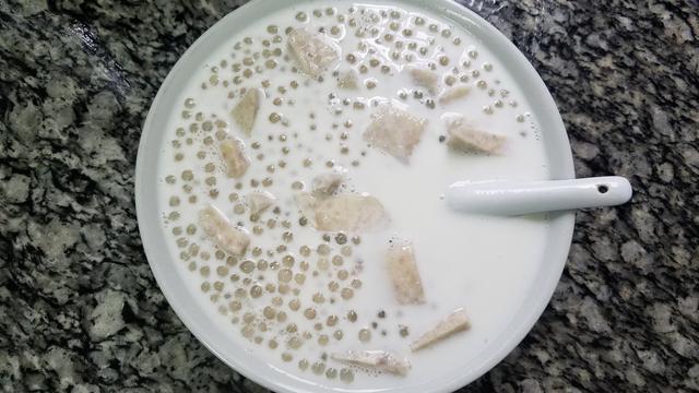 芋头西米露的做法，芋头水果西米露做法（广东很好喝的一道糖水）