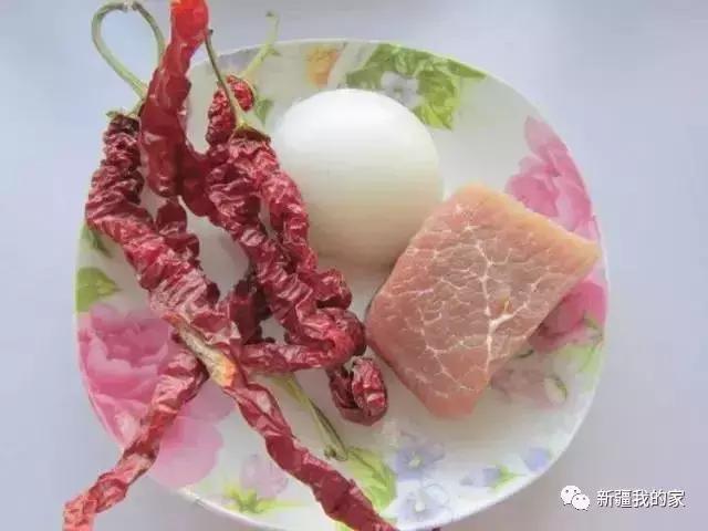 干煸炒面怎么做的，新疆人爱吃的干煸炒面全教程出来了