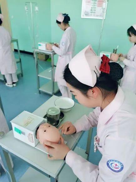 甘肃卫生职业学院，2022甘肃卫生职业学院在青海录取分数线及招生计划（甘肃卫生职业学院临床护理学院各专业介绍来啦）