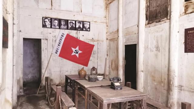 泸州周边有什么好玩的旅游景点，泸州周边有什么好玩的旅游景点吗（值得每一个泸州人去看看）