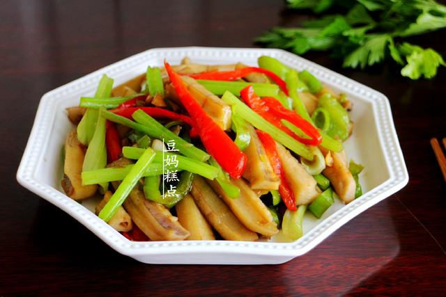 莲藕炒什么好吃，莲藕炒什么菜好吃又营养（记得多加这2样蔬菜）
