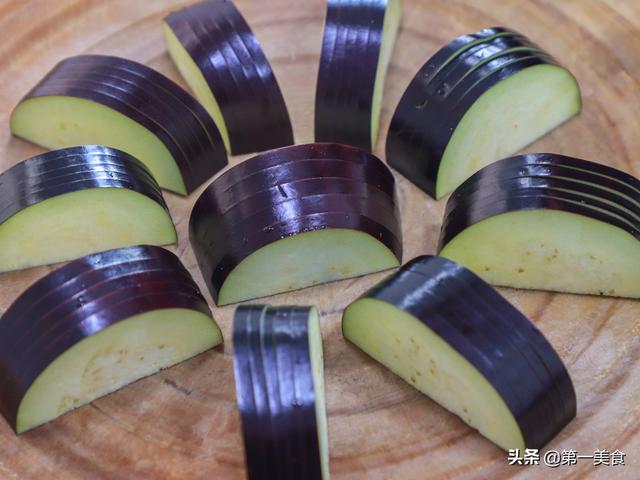 茄盒的家常做法，简单茄盒的家常做法（厨师长分享茄子好吃做法）