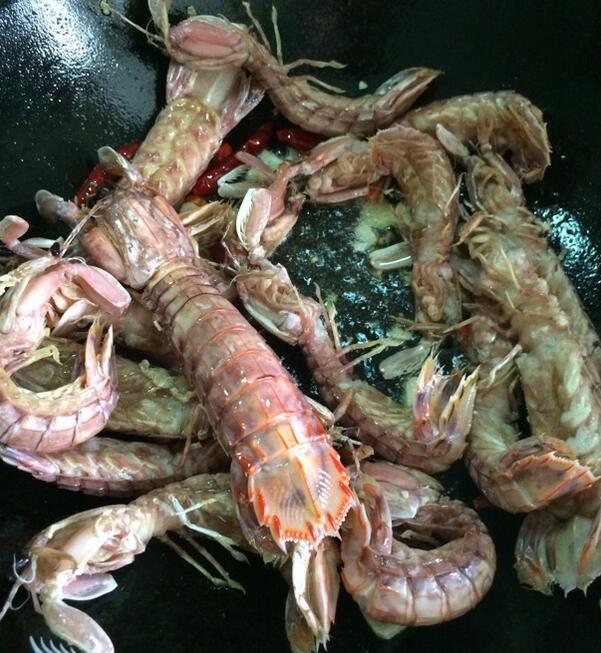 图片[3]-【椒盐皮皮虾】做法步骤图 唇齿留香 家人朋友聚会秘制好菜！-起舞食谱网