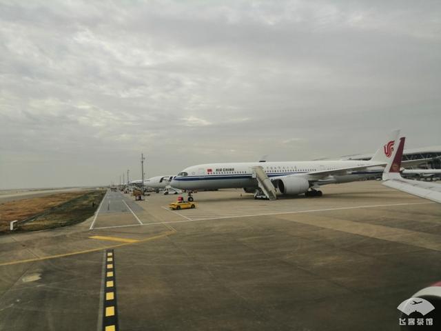 公务舱有什么待遇，飞机公务舱有什么待遇（全套公务舱待遇真的超享受）