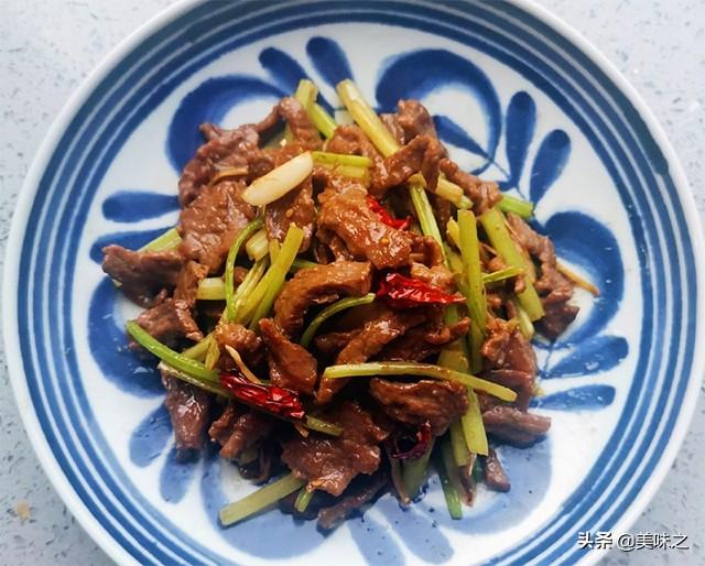 五丝炒牛肉丝，炒五香牛肉丝（14道家常炒牛肉的做法）