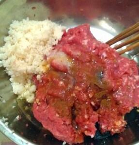 圖片[3]-【白菜肉卷】做法步驟圖 孩子常吃身體好 一周吃3次不夠-起舞食譜網