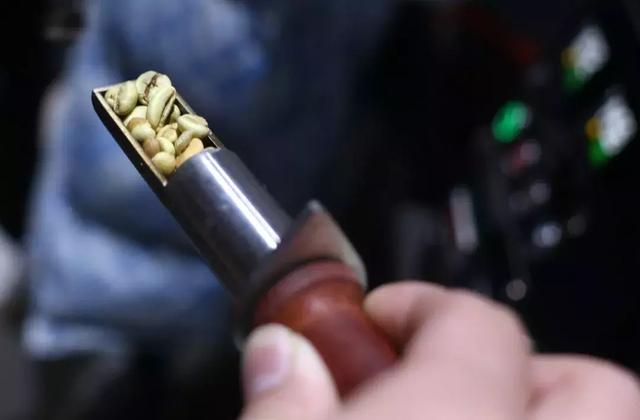  咖啡烘焙四个步骤，揭秘：咖啡烘焙的奇妙过程 