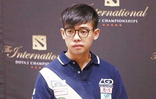 拿皇是什么梗，dota拿皇是什么梗（cty在道歉后沉寂整整一年）