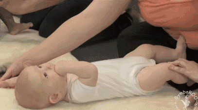 宝宝的锻炼操，宝宝锻炼操 去上幼儿园伸伸臂（大动作、精细动作训练教程）