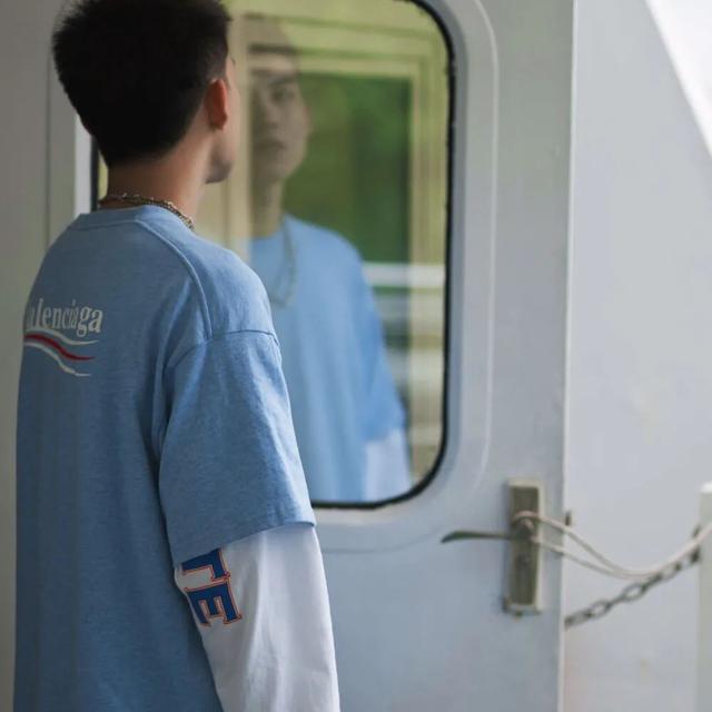 龙应该藏在云里你应该藏在心里，龙应该藏在云里你应该藏在心里表达了什么，微信头像（系列：龙应该藏在云里）