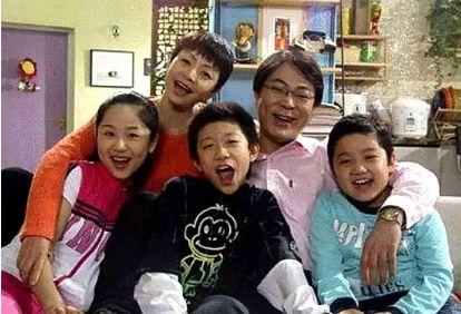 家里有钱为什么还要助学贷款，助学贷款害死人（办助学贷款看家长）