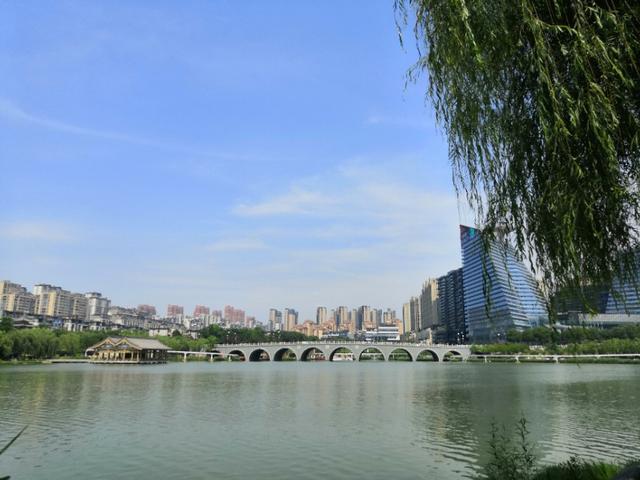 7年之痒十年之约是什么意思，三年之痛,七年之痒,十年之约是什么意思（七年之痒十年之约）