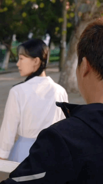 王霏霏孟佳认识多少年，王霏霏谈到孟佳（女明星之间的友情难以言喻）