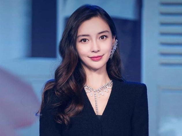 一个挨打的故事，一位姑娘不听话