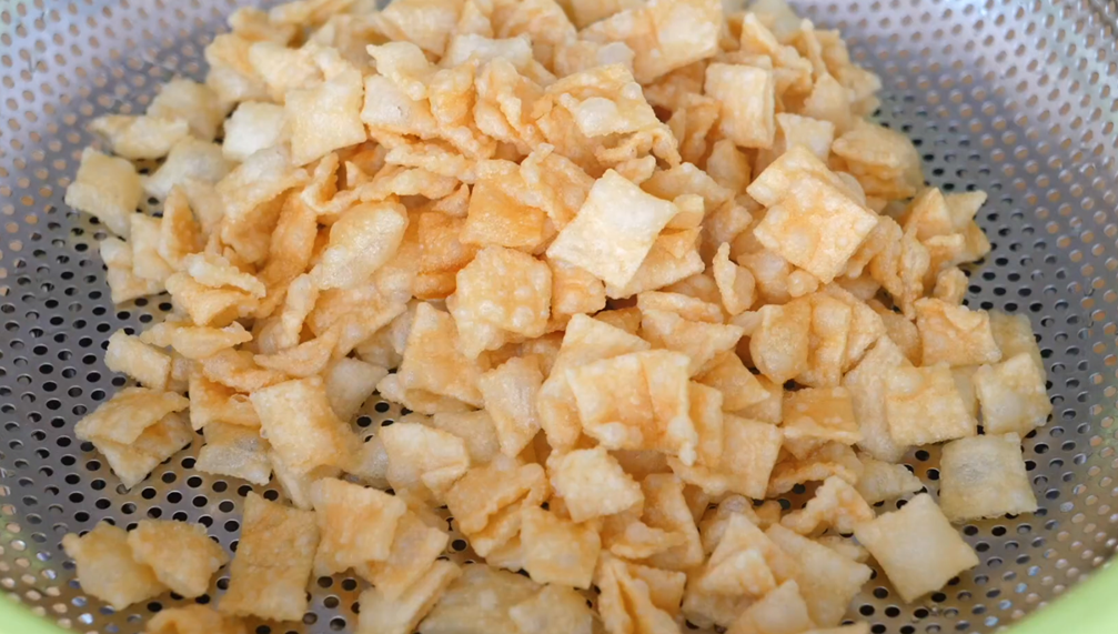 图片[4]-【饺子皮沙琪玛】做法步骤图 香甜酥软 营养又解馋-起舞食谱网