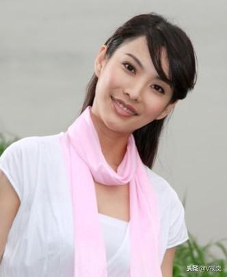 高圆圆，王彤，张凯丽，柳岩，李丽虹等主演《咱们结婚吧》