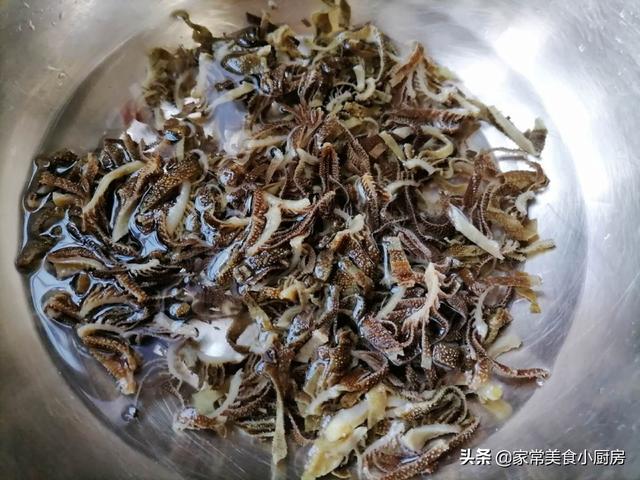 凉拌牛百叶的做法，凉拌牛百叶焯水多长时间（原来饭店里的凉拌牛百叶是这样做的）