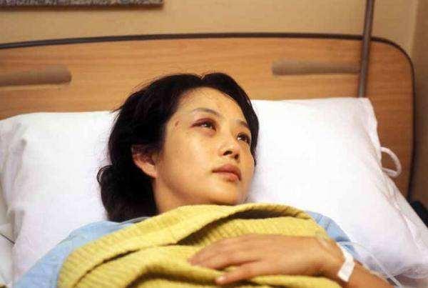 怎么判断男友有没有家暴倾向，怎么看一个男人有没有家暴倾向（可迅速判断男人是否有家暴倾向）