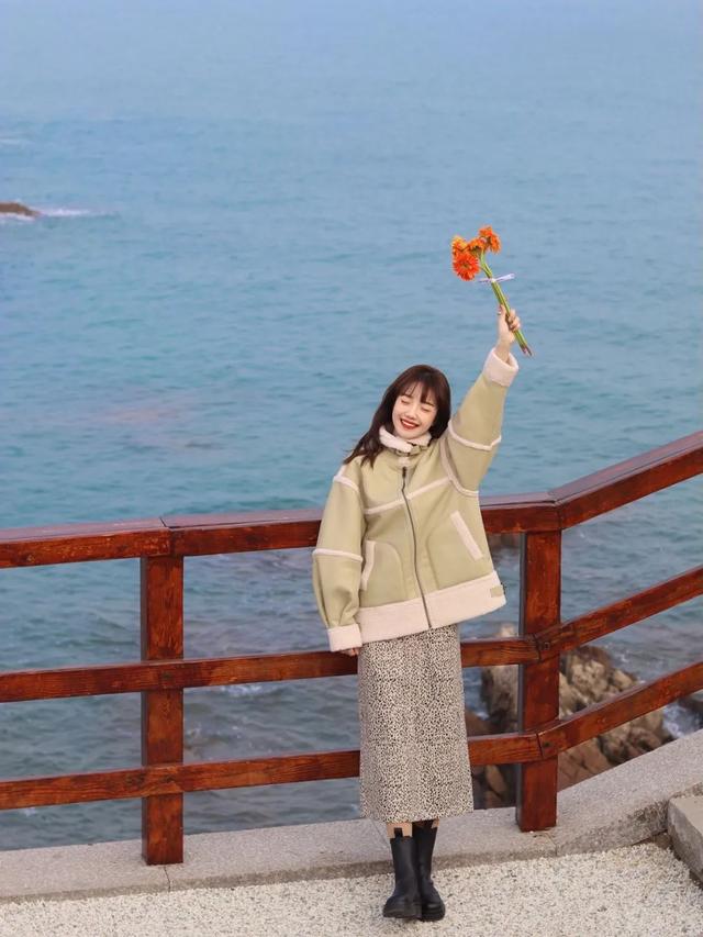 矮个子服装搭配图片，矮个子女生成熟穿搭（小个子照着穿美爆整个冬天）