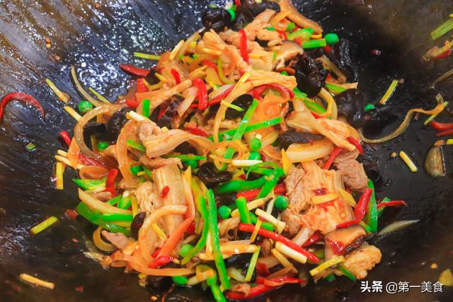 东北细烩菜的做法，东北大烩菜做法（厨师长分享家常大烩菜做法）