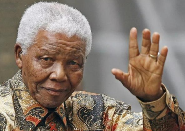 曼德拉简介，曼德拉是什么（南非国父曼德拉——圣人还是罪人）