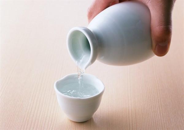 白酒有什么作用，长期喝白酒可以延年益寿