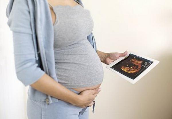 怀孕10周胎儿发育到什么程度了，怀孕十周胎儿稳定了吗（怀孕13周后一次重要产检）
