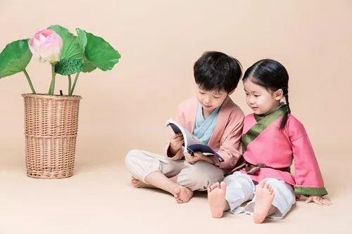 守门员打一字谜，守门员打一字谜底是什么（快测一测你孩子的识字量吧）