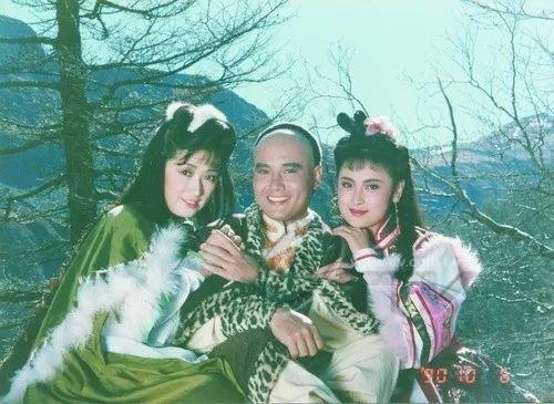 十大金庸主题曲，经典的金庸电视剧主题曲（今天，我们用这些歌曲纪念金庸）